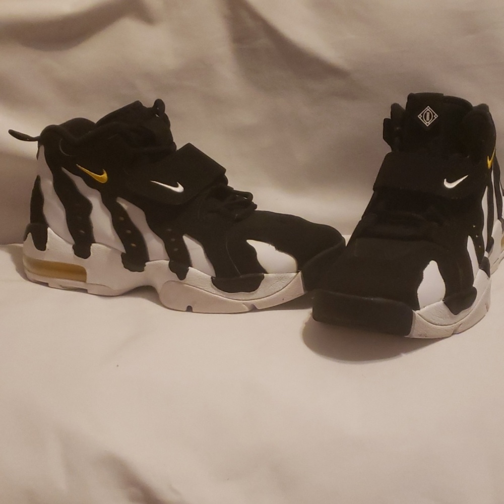 Nike Air DT Max 96 Deion Sanders Black Sz 6.5 Y
